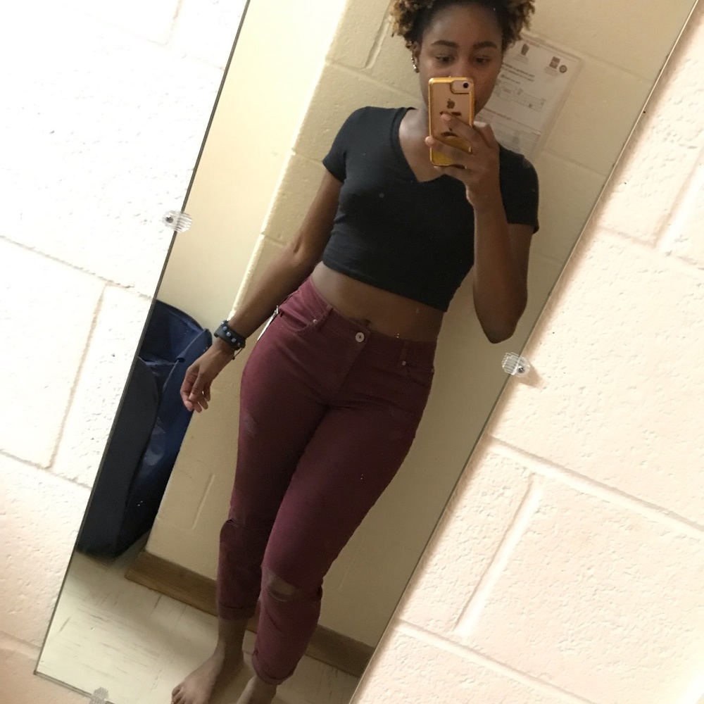 🚨SOLD🚨 Burgundy Ripped Skinny Jeans
